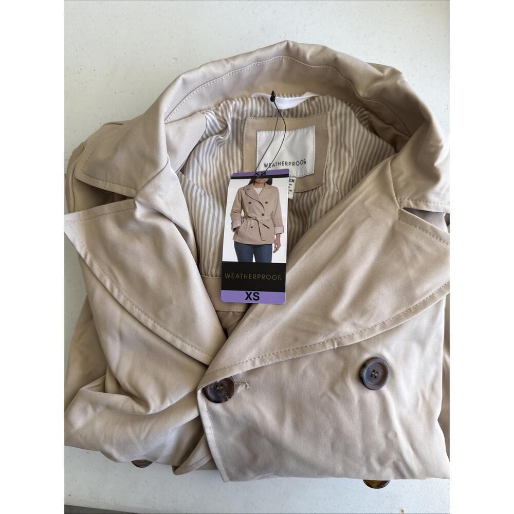 Weatherproof Vintage Coat Size XS.  BN